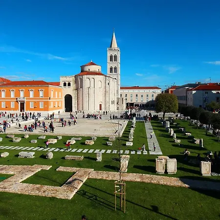 Giorgio - Fontana Zadar